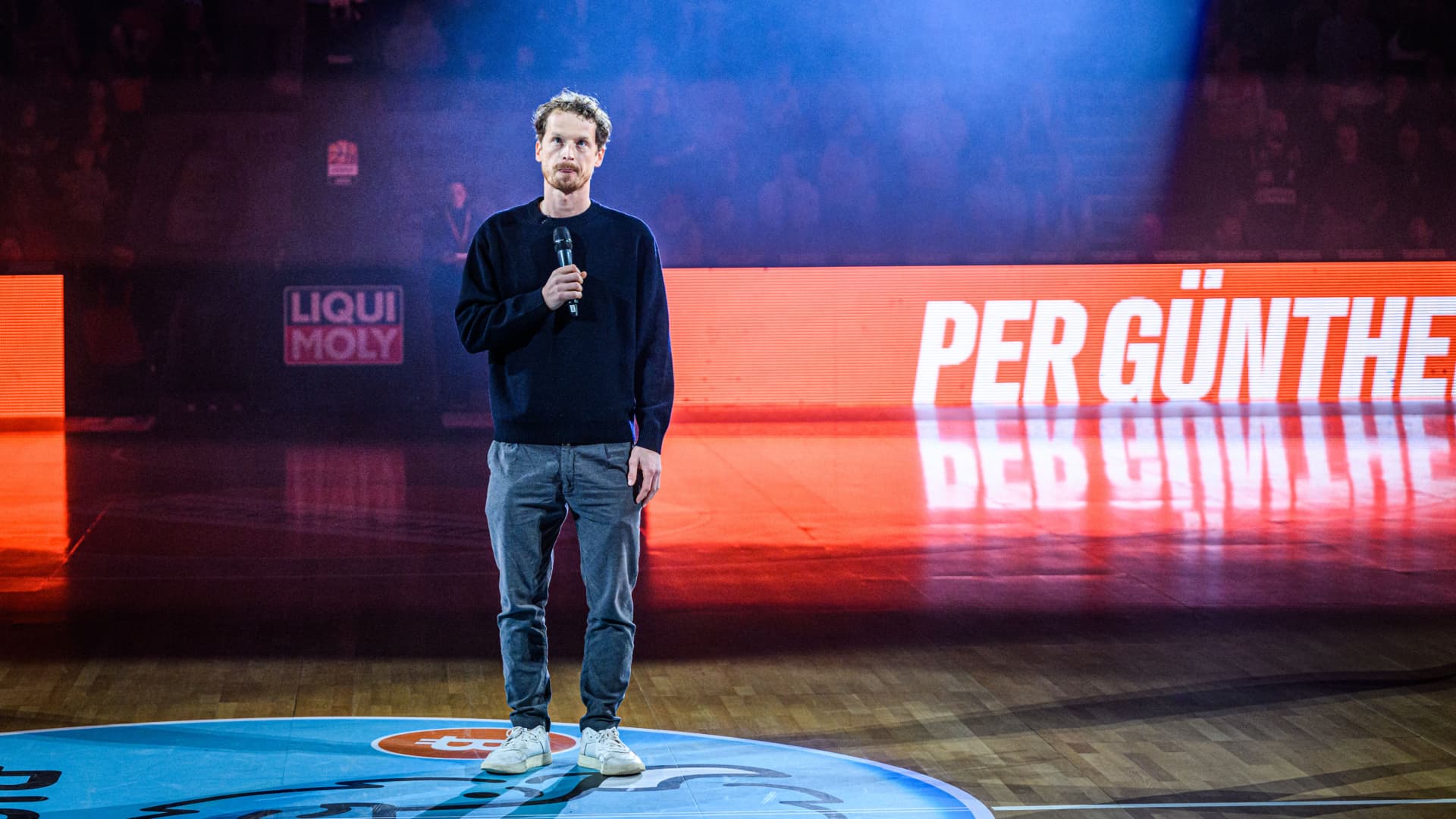 Two easyCredit BBL legends had major moments this week as Per Günther had his jersey No. 6 retired by ratiopharm ulm and John Bryant moved past Chris Ensminger into fourth place in the league’s all-time scoring list. The Günther ceremony was spoiled later however as Tigers Tübingen shocked the reigning league champions by 21 points. The other main highlight was Basketball Löwen Braunschweig knocking off Bamberg Baskets in double overtime.