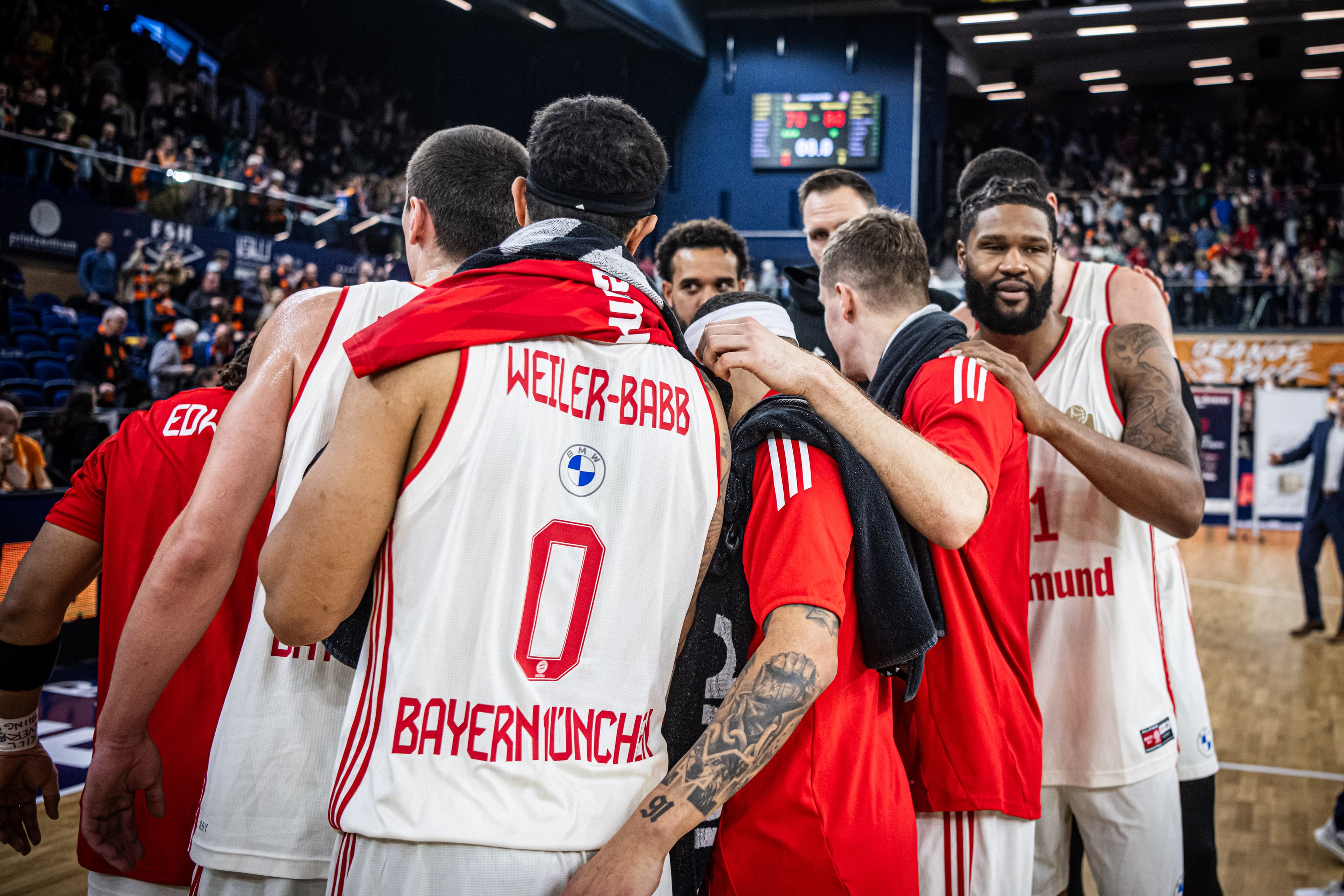 Den Schlusspunkt unter die Europapokalwoche setzt die Turkish Airlines EuroLeague. Der letzte Spieltag der Hinrunde beschert ALBA BERLIN und den Münchener Bayern am Freitag schwere Auswärtsaufgaben.